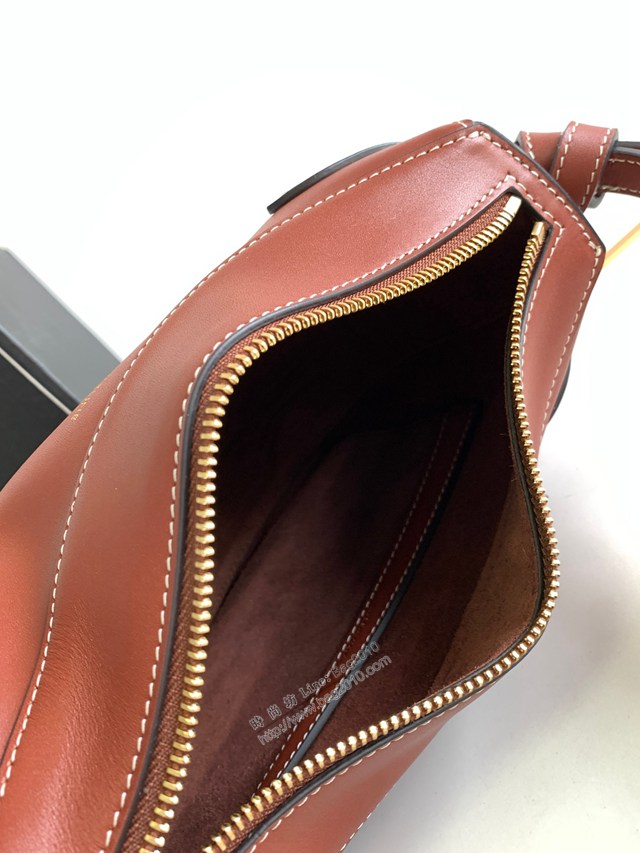 Celine專櫃2022早秋新款手袋 賽琳經典單品法式結緞面小牛皮挎包 sldj2341
